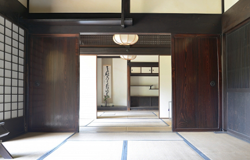 和風‗綺麗な室内