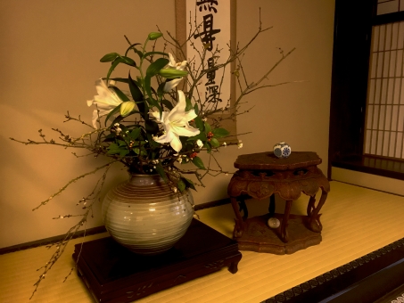 掛け軸をはじめとする古物買取の専門店