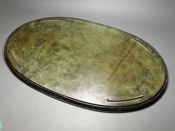 青銅の水盤2