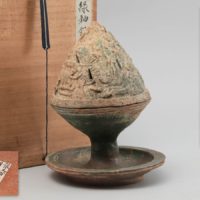 中国美術 漢代 緑釉銀化狩猟文 博山爐 博山炉 香炉 合箱付属