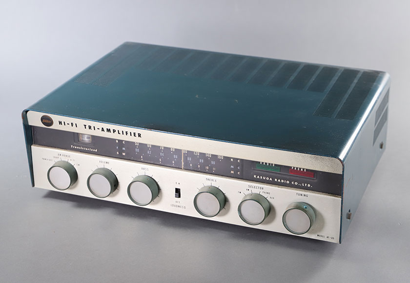 カメラ・楽器・時計　等イメージ