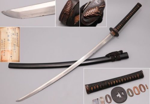 武具 刀 無銘 刃長67cm 反り2.1cm 白鮫肌蝦図縁頭目貫 鉄地片櫃鍔 拵え