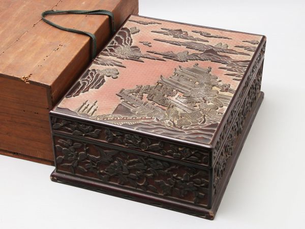 中国美術 堆黒 堆朱 山水楼閣図 文箱 / 漆芸漆器書画墨水滴文鎮筆置文房四宝