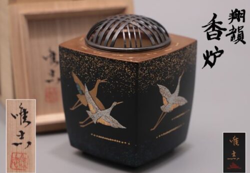 日展参事 井波唯志 傑作 輪島塗 螺鈿入双鶴蒔絵 翔韻飾香炉「飛翔」銀火屋 共箱 栞付属 / 茶道具香道具漆器漆芸