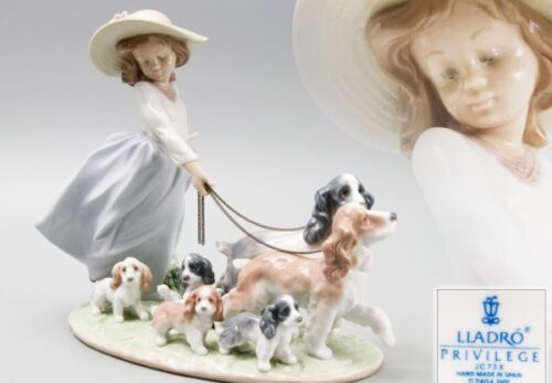 LLADRO リヤドロ No.6784「仔犬たちの行進」少女 フィギュリン 置物