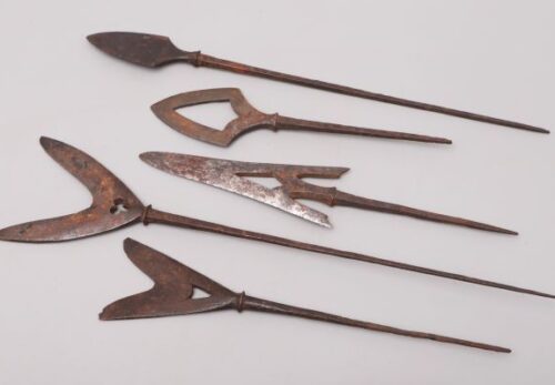 武具 鉄地 鏃まとめて 平根形 雁股形 剣尻形 等 5点
