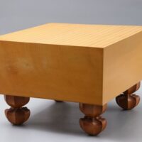 囲碁道具 榧 柾目 碁盤 厚み18.5cm (約6寸1分)